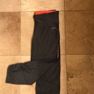 Small Capri workout pants. Gray with a coral
